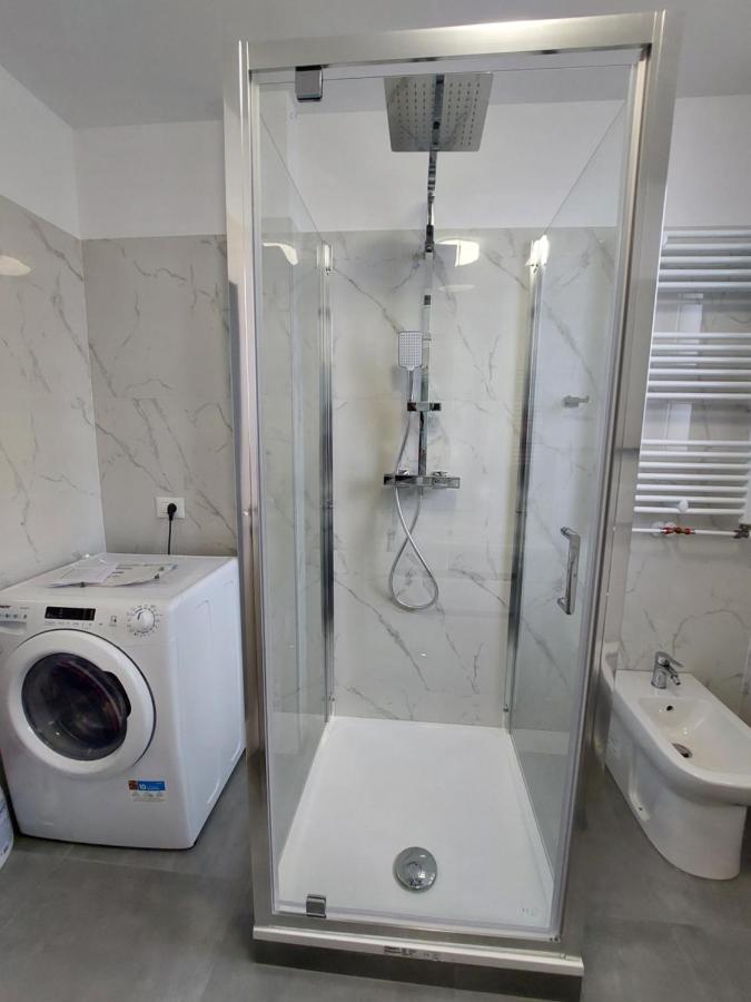 Trandafirului Residence Central Suceava Bagian luar foto